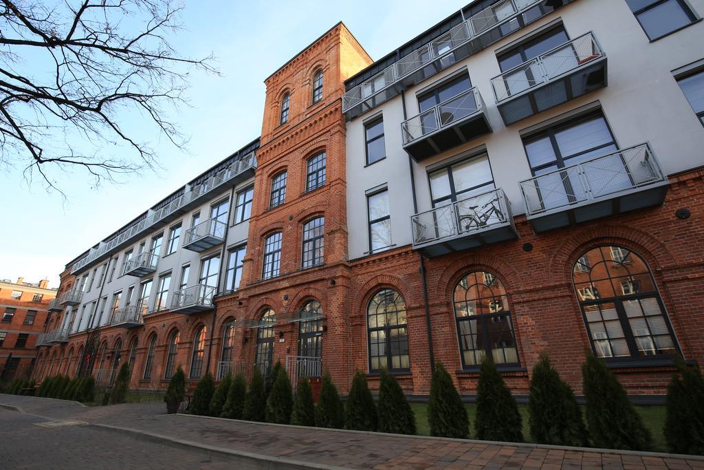 Апартаменты Loft Niezapominajka W Tobaco Park Лодзь Экстерьер фото